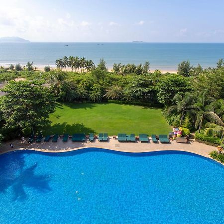 Sanya Seacube Holiday Hotel Екстериор снимка