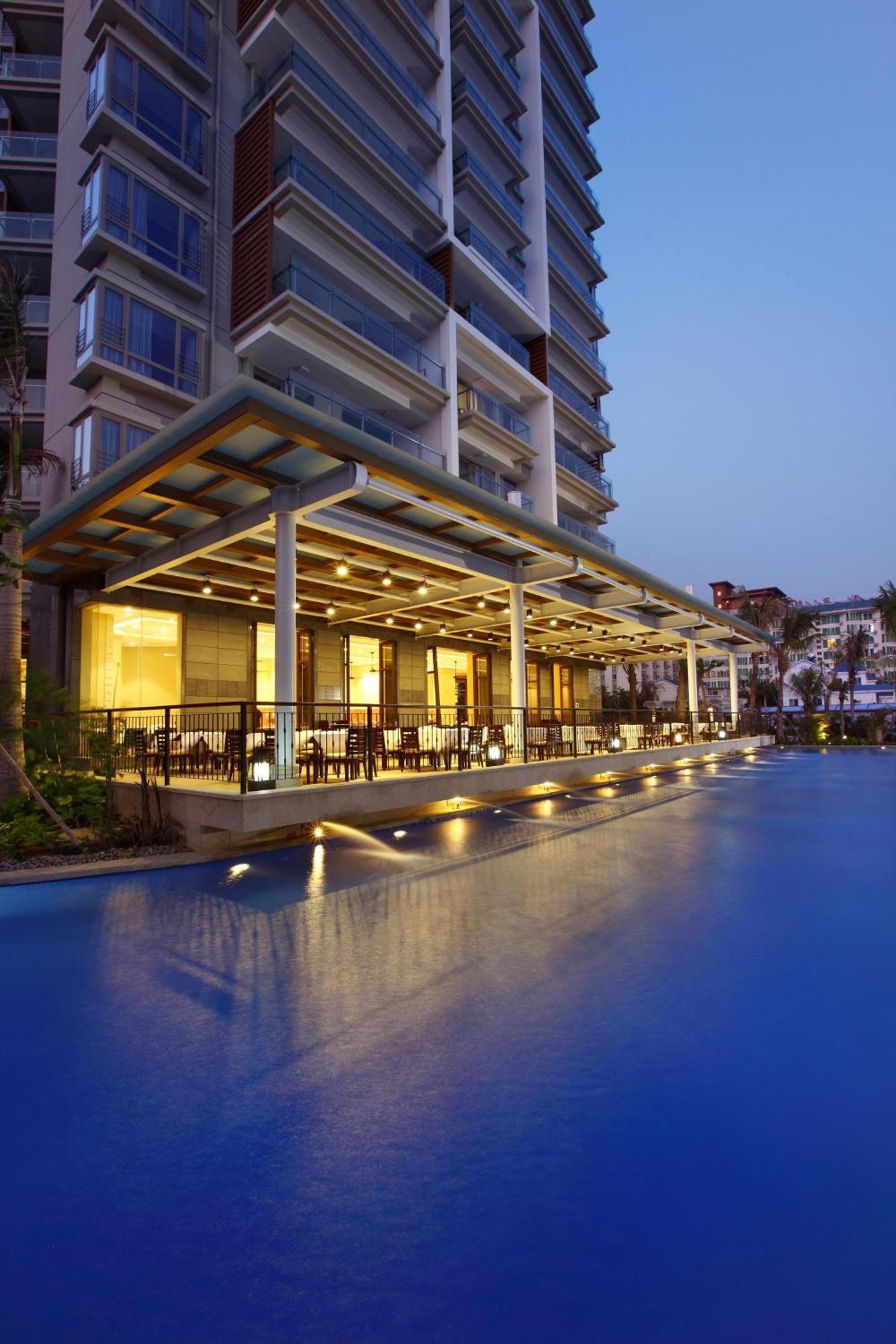 Sanya Seacube Holiday Hotel Екстериор снимка